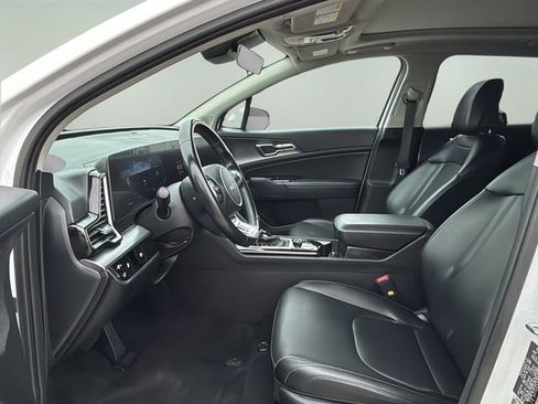 Used 2024 Kia Sportage SX FWD image 17