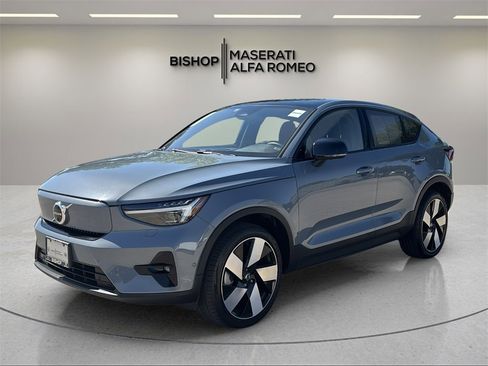 Used 2023 Volvo C40 P8 Recharge Ultimate image 7