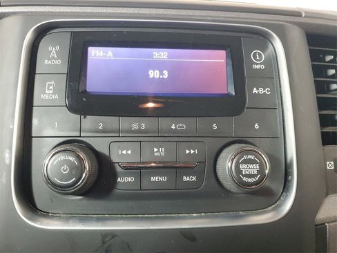 Used 2016 RAM 1500 Express image 17