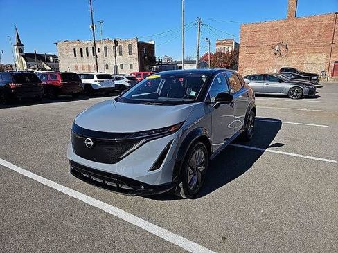 Certified 2023 Nissan Ariya FWD image 1