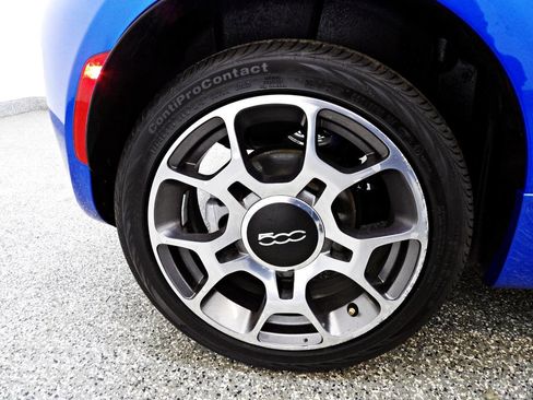 Used 2018 FIAT 500 Pop image 18