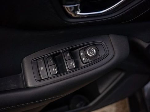 Used 2020 Subaru Outback Premium w/ Popular Package #1 AWD/4WD image 16