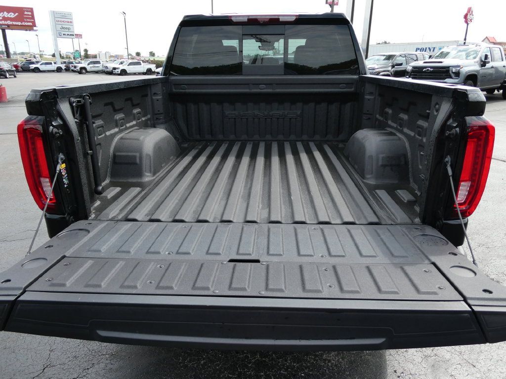 Certified 2024 GMC Sierra 1500 Denali w/ Denali Reserve Package AWD/4WD image 18