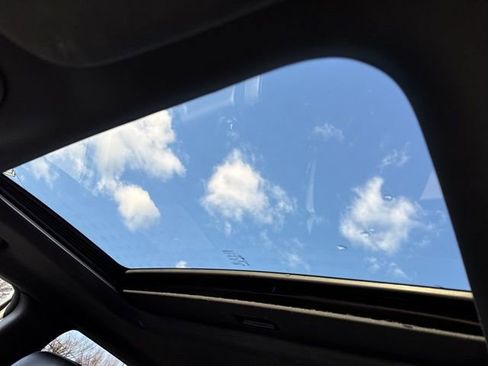 Used 2022 Jeep Grand Cherokee Limited image 5