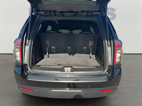 Used 2021 Chevrolet Tahoe Z71 image 14