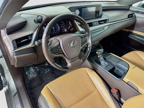 Used 2019 Lexus ES 350 image 19