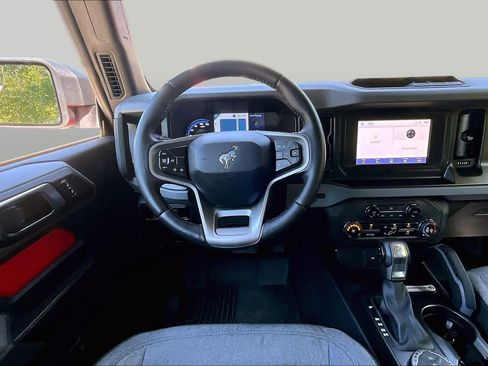 Certified 2023 Ford Bronco Big Bend AWD/4WD image 6