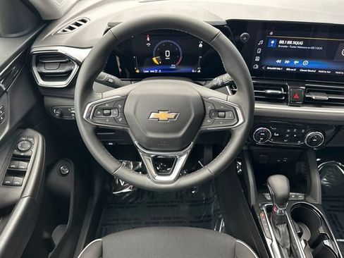 New 2026 Chevrolet TrailBlazer LT w/ Convenience Package image 18