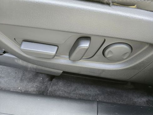 Certified 2024 MAZDA CX-90 Plug-In Hybrid w/ Preferred image 33