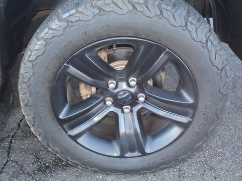 Used 2018 RAM 1500 Sport image 50