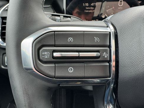 Used 2025 GMC Acadia Elevation w/ Elevation Premium Package image 24