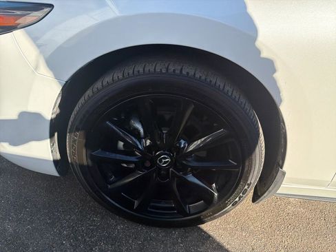 Used 2022 MAZDA MAZDA3 s image 14