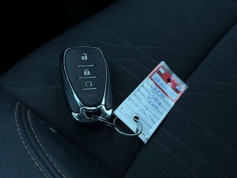 Used 2022 Chevrolet Trax LT w/ Driver Confidence Package image 34