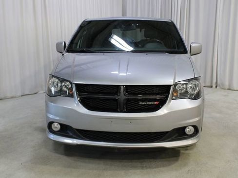 Used 2019 Dodge Grand Caravan SXT w/ Driver Convenience Group image 34