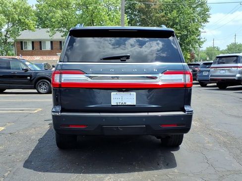 Used 2021 Lincoln Navigator Reserve w/ Luxury Package AWD/4WD image 6