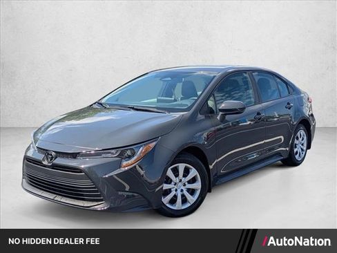 Used 2026 Toyota Corolla LE FWD image 1