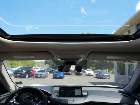 Used 2023 Acura TLX w/ Technology Package FWD image 15