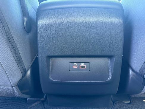 Used 2023 Nissan Frontier SV w/ Midnight Edition Package image 17