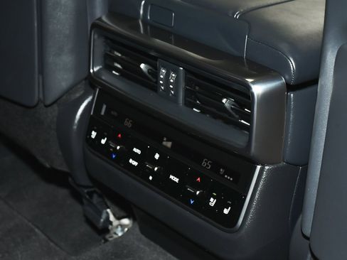 Used 2024 Lexus LX 600 F Sport image 65