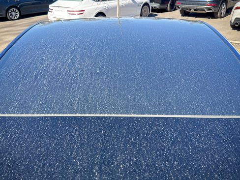 Used 2021 Tesla Model Y Performance image 11