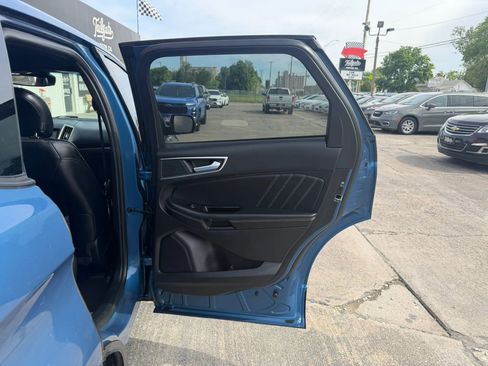 Used 2019 Ford Edge ST w/ Equipment Group 401A AWD/4WD image 15
