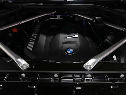 Certified 2026 BMW X7 xDrive40i AWD/4WD image 18