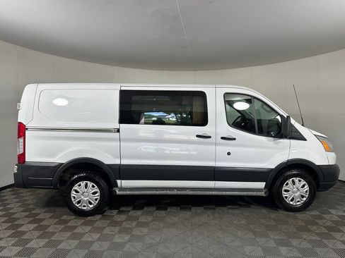 Used 2018 Ford Transit 250 130 Low Roof w/ Exterior Upgrade Package RWD image 6