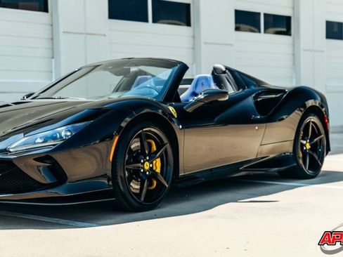 Used 2022 Ferrari F8 Tributo image 74