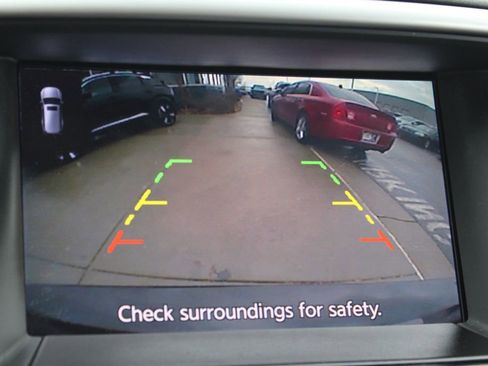 Used 2019 Nissan Pathfinder S image 35