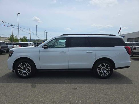 Certified 2025 Ford Expedition Max Active AWD/4WD image 2
