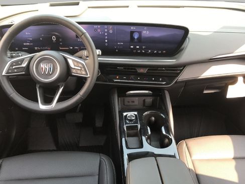 Used 2026 Buick Envision Preferred AWD/4WD image 42