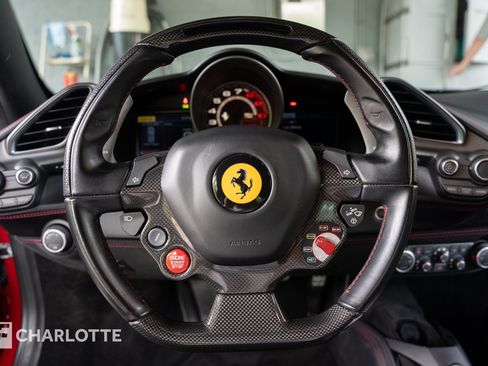 Used 2017 Ferrari 488 GTB RWD image 24