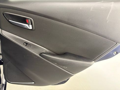 Used 2017 Toyota Yaris iA image 74