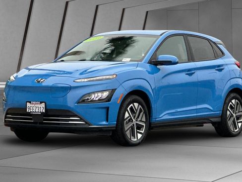 Used 2023 Hyundai Kona Limited w/ Cargo Package image 8