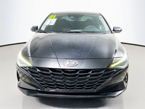 Used 2021 Hyundai Elantra SEL FWD image 11