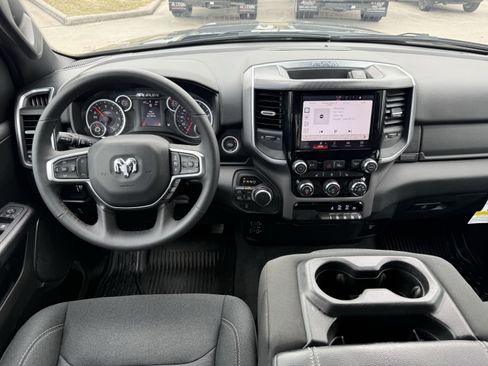 Used 2025 RAM 1500 Big Horn image 13