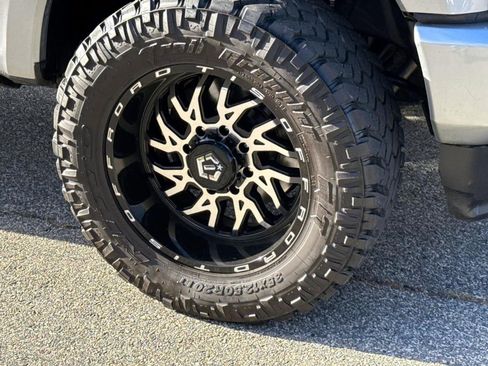 Used 2020 Ford F350 Limited w/ FX4 Off-Road Package image 7