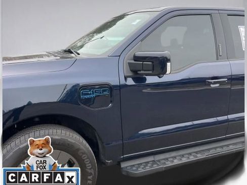 Used 2024 Ford F150 Lightning Lariat image 2