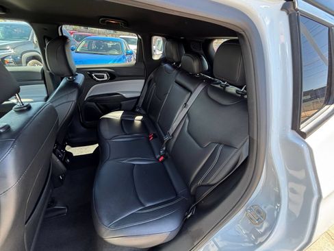 Used 2025 Jeep Compass Limited AWD/4WD image 27