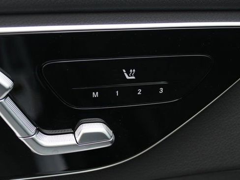 New 2025 Mercedes-Benz C 300 4MATIC Sedan image 13