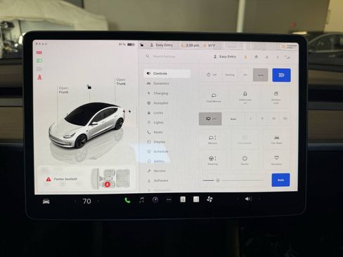 Used 2023 Tesla Model 3 Standard Range RWD image 15