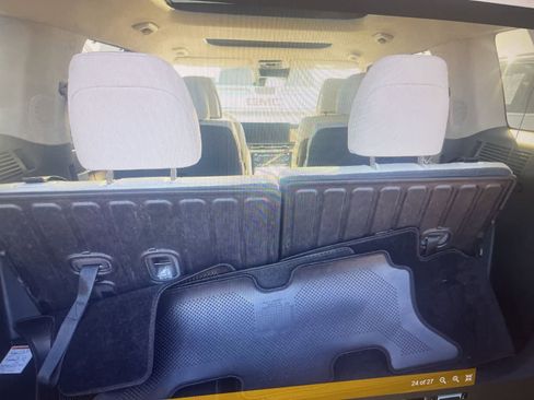 Used 2025 Hyundai Santa Fe Calligraphy FWD image 18