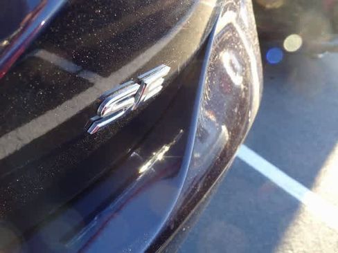 Used 2022 Toyota Camry SE image 14