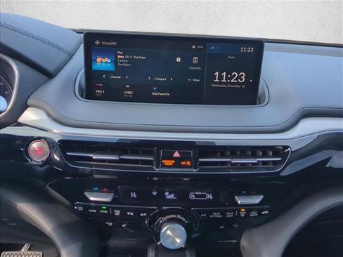 Used 2024 Acura MDX FWD image 12