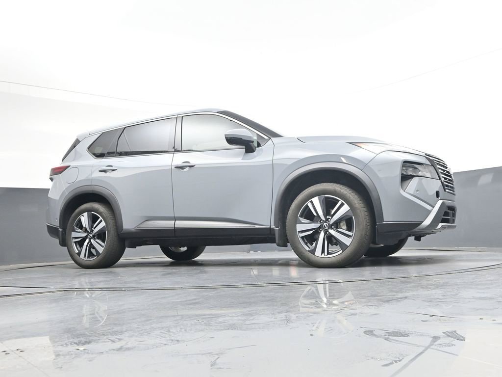 Used 2024 Nissan Rogue SL w/ SL Premium Package FWD image 37