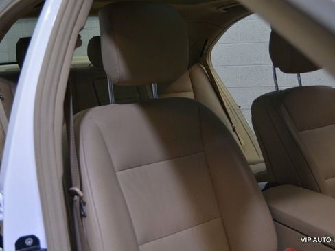 Used 2013 Mercedes-Benz S 550 4MATIC image 14