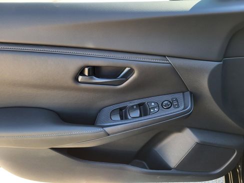 New 2025 Nissan Sentra S image 14