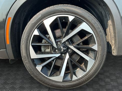 Used 2024 Mitsubishi Outlander SE AWD/4WD image 9