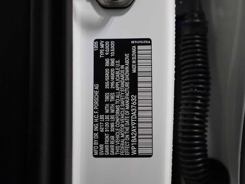 New 2026 Porsche Cayenne Coupe AWD/4WD image 44