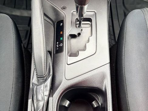 Used 2016 Toyota RAV4 LE FWD image 31